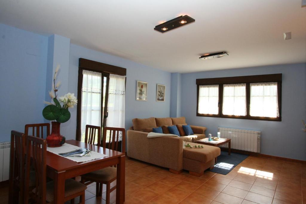 Apartamentos Toraya Hoz de Anero Room photo