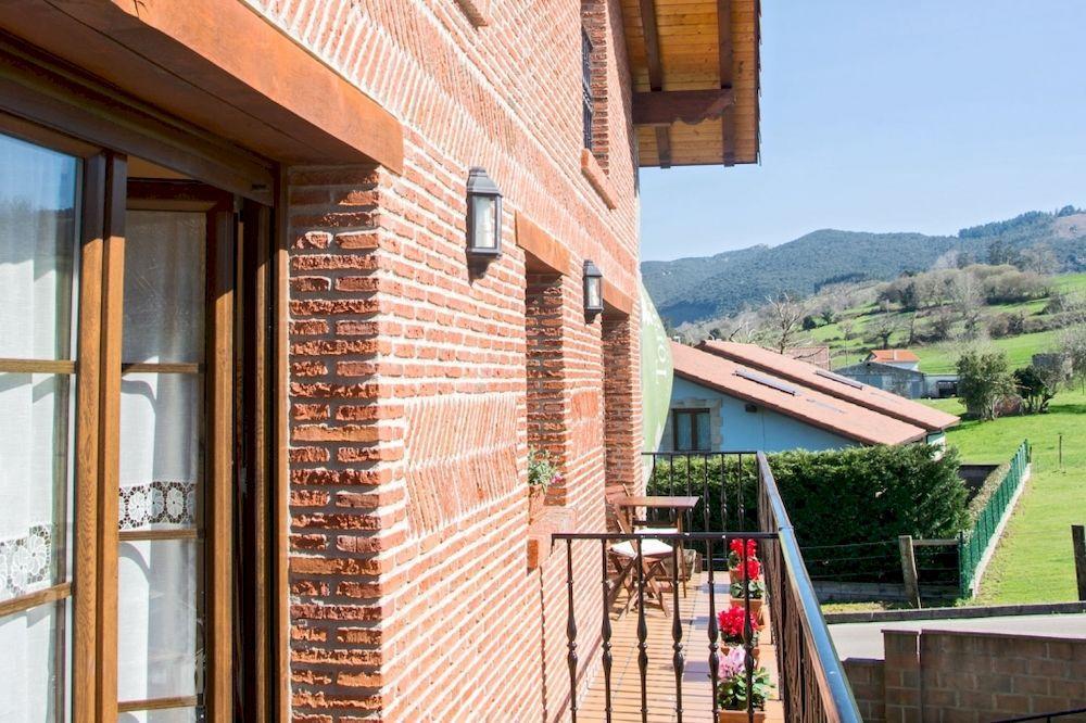 Apartamentos Toraya Hoz de Anero Exterior photo