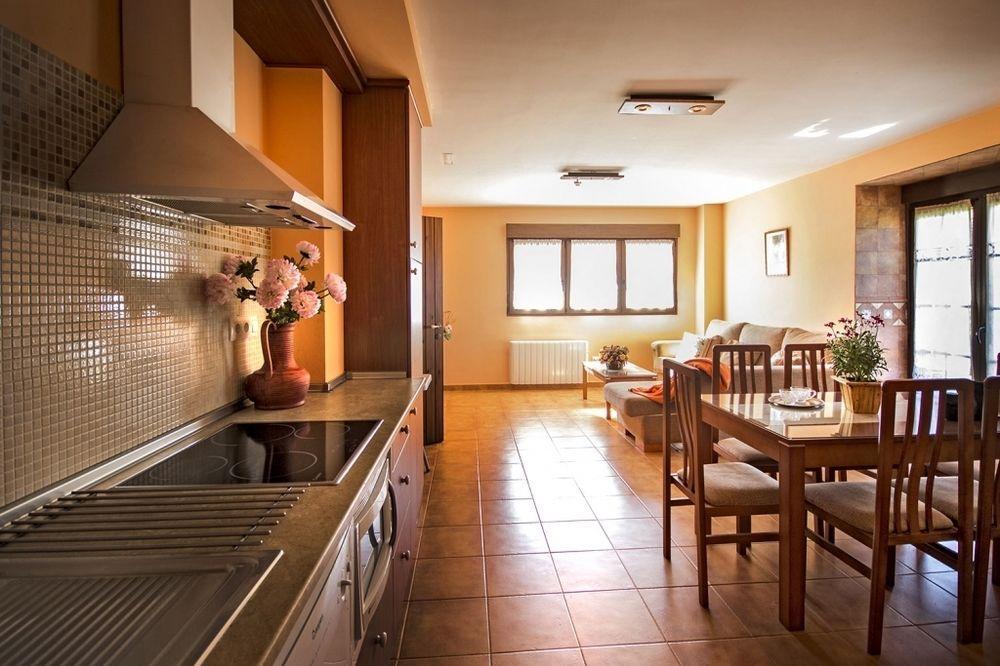 Apartamentos Toraya Hoz de Anero Exterior photo
